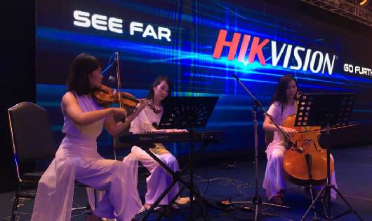 ละมุนอบอุ่นไปทั้งงานกับ Bake music ณ งาน HIK VISION 