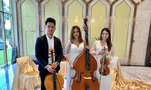  String Trio กับการบรรเลงบทเพลงไพเราะในงานอีเวนท์ ณ  Suvarnaga Gems