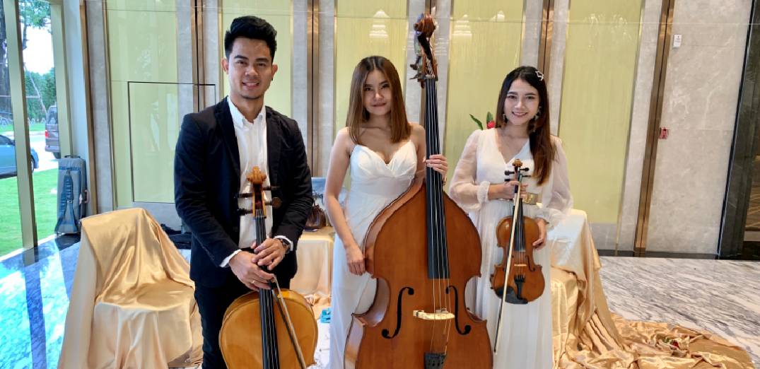  String Trio กับการบรรเลงบทเพลงไพเราะในงานอีเวนท์ ณ  Suvarnaga Gems